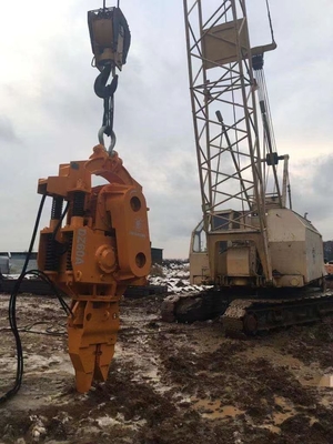 300KW 전기 바이브로 해머 파일 드라이버 굴삭기는 진동 마치를 탑재했습니다